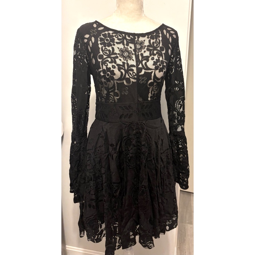 Free People Black Lace Long Sleeve Mini Party Dress Open Back -Medium